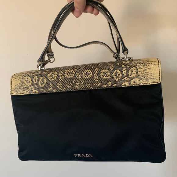 Unique PRADA Reptile Skin Bag - Picture 3 of 7